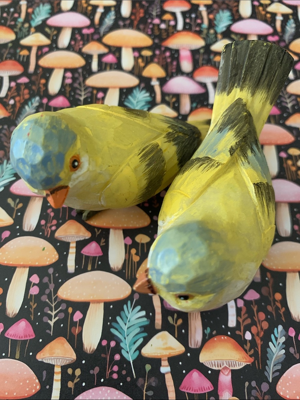 Decorative Bird Figurines - Set of 2